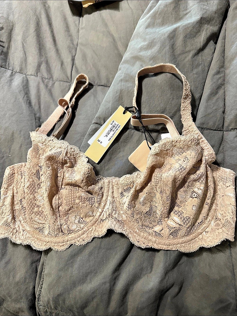 Cosabella Lace Bra in Beige 32E NWT